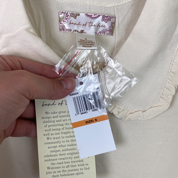 NWT Band of the Free | Denise Cream Ruffle Collar Top S - Picture 9 of 13
